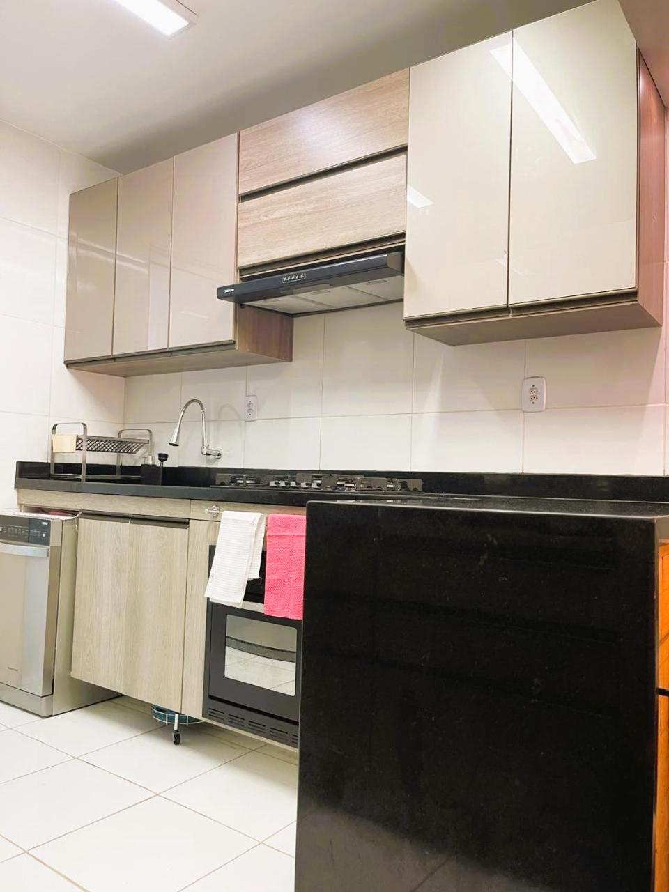 Apartamento De 3 Ambientes Com Aconchego E Excellente Localizacao Salvador Exterior photo